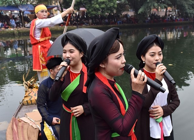Hát quan họ tại hội Lim