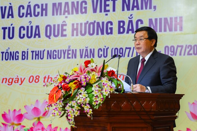 Ủy viên Bộ Chính trị, Giám đốc Học viện Chính trị quốc gia Hồ Chí Minh, Chủ tịch Hội đồng Lý luận Trung ương Nguyễn Xuân Thắng phát biểu tại Hội thảo.