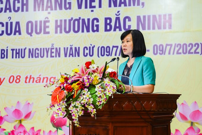 Các đại biểu phát biểu tại Hội thảo
