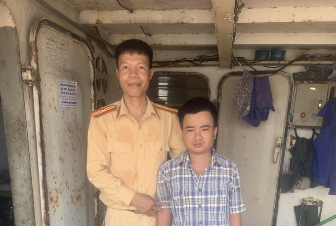 Người đàn ông được CSGT cứu