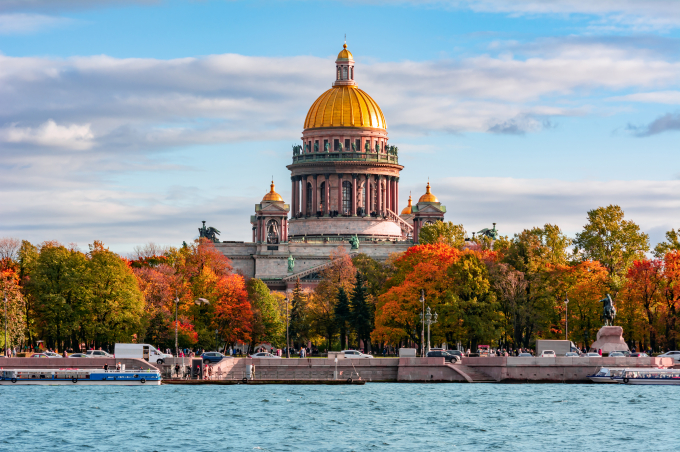 shutterstock_1836003070_reduced