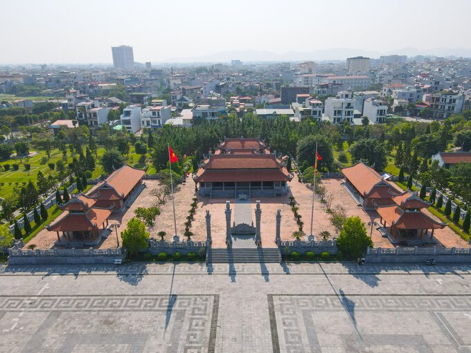 Bắc Giang là một miền đất cổ, có truyền thống lịch sử gắn bó cùng với cả nước trong suốt quá trình dựng nước và giữ nước. Thành cổ Xương Giang nằm ở phường Xương Giang, TP Bắc Giang, tỉnh Bắc Giang. Xương Giang là tên ngôi thành cổ do quân Minh xây dựng vào thế kỷ thứ XV (1407).