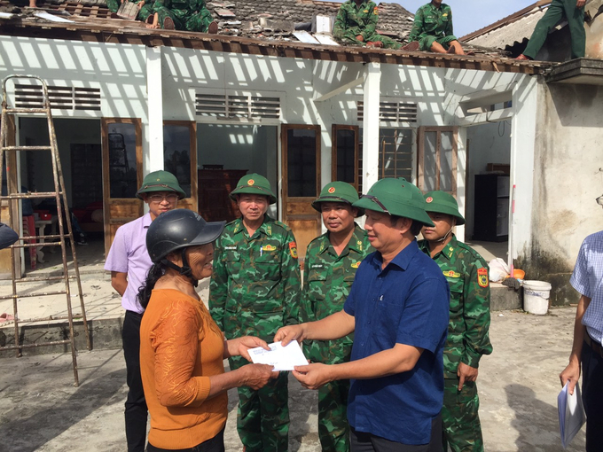 Bí thư Tỉnh uỷ Lê Trường Lưu thăm hỏi, động viên người dân