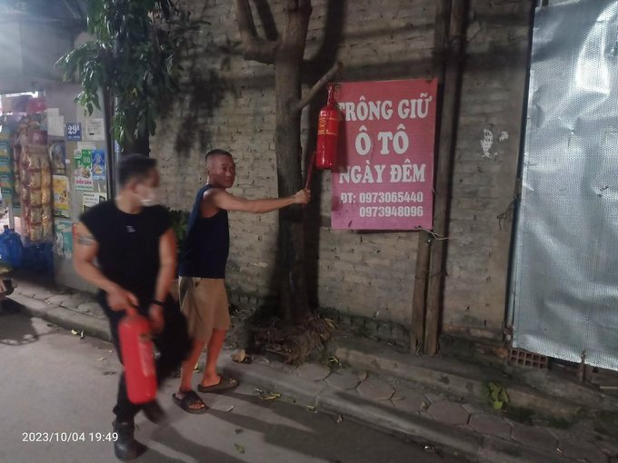 Nhân dân TDP số 7 thực hiện buổi diễn tập với tinh thần chủ động ứng phó với hỏa hoạn
