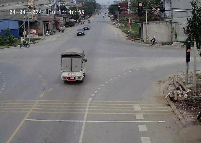 Phương tiện vi phạm không chấp hành hiệu lệnh của đèn tín hiệu giao thông
