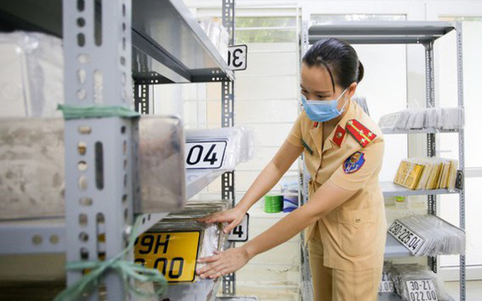 Biển số xe phải được quản lý chặt chẽ theo quy định; kết nối dữ liệu của cơ sở sản xuất biển số với Cục CSGT để thống nhất quản lý, sản xuất, cung cấp biển số xe