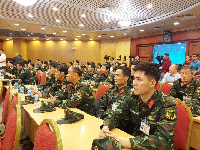 40 kiểm định viên quân sự “tiếp sức” cho Cục Đăng kiểm Việt Nam