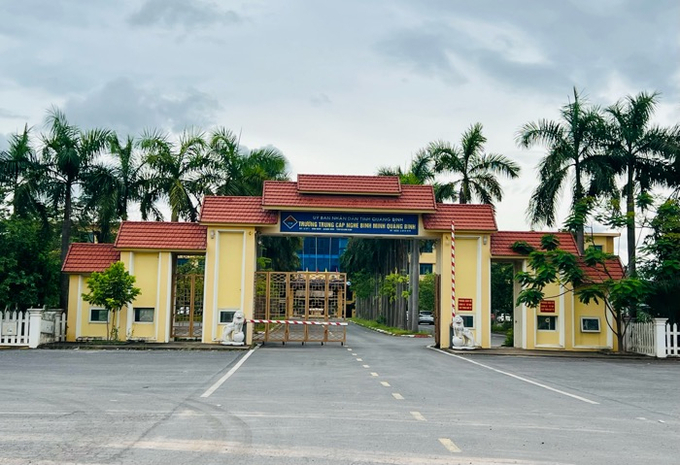 Trường Trung cấp nghề Bình Minh nơi thầy N.V.H đang công tác
