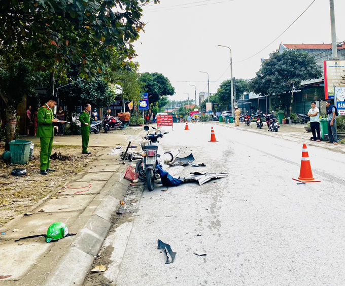 Hiện trường vụ tai nạn khiến 3 người bị thương.