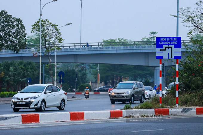 Từ 19/8, Sở GTVT Hà Nội tổ chức lại giao thông nút giao Cổ Linh - Huỳnh Tấn Phát và nút giao Huỳnh Tấn Phát - Nguyễn Văn Linh