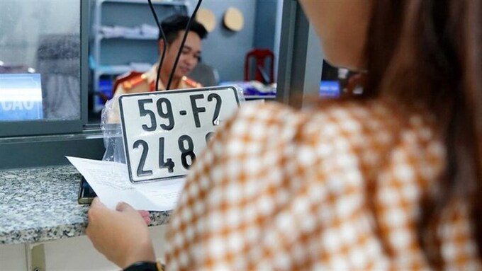 Xe đã đăng ký biển 5 số trước ngày 15/8/2023 mà chưa làm thủ tục thu hồi thì số biển số đó được xác định là biển số định danh của chủ xe.