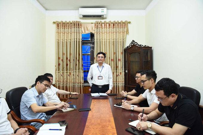 Chủ tịch UBND thị xã Quế Võ kiên quyết xử lý vi phạm với tinh thần không có vùng cấm, không có ngoại lệ đối đối với bến bãi vật liệu xây dựng, cát, sỏi, tro xỉ không đủ điều kiện hoạt động.