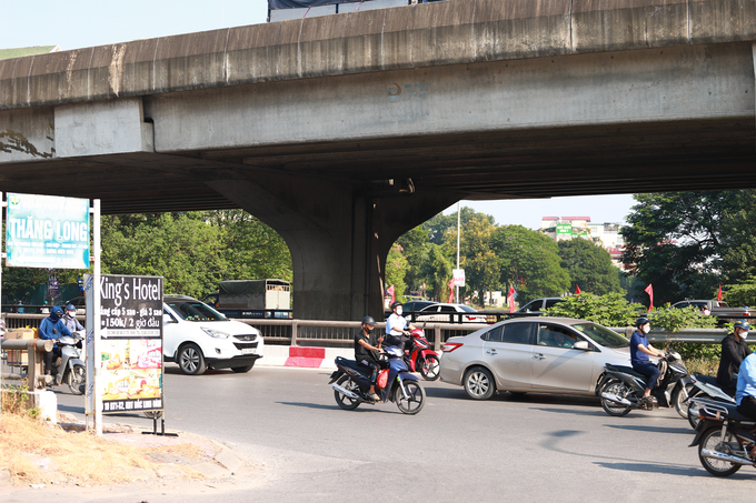 Nhằm khắc phục tình trạng này, hiện đội Thanh tra giao thông địa bàn đang yêu cầu Ban QLDA nước thải Yên Xá thực hiện đúng phương án cấp phép của Sở GTVT Hà Nội; đồng thời có giải pháp phân luồng, bố trí người hướng dẫn giao thông đi lại.