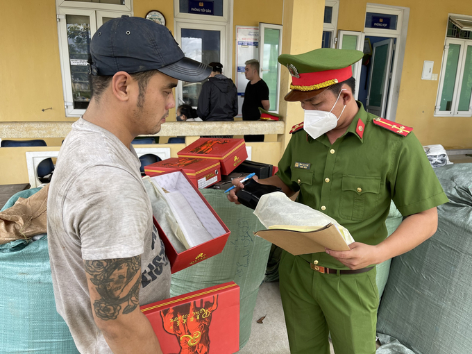 hàng lậu