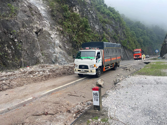 Sạt lở Km118+600 QL.6