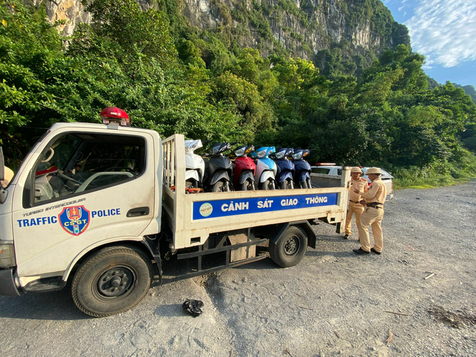 Các phương tiện bị tạm giữ hôm 2/9