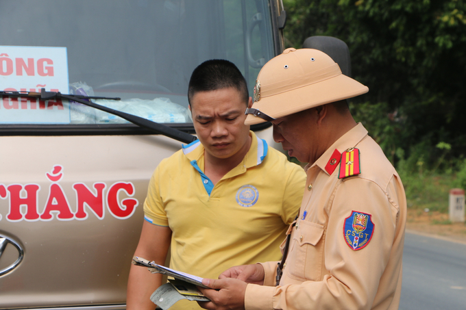 Sau 2 tháng kiểm tra, CSGT các địa phương phát hiện gần 70.000 trường hợp vi phạm, phạt hơn 80 tỷ đồng