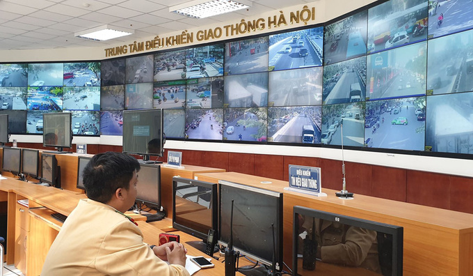 Các đồng chí CSGT đang thực hiện theo dõi hành vi vi phạm giao thông và ra quyết định xử phạt nguội. Ảnh Internet
