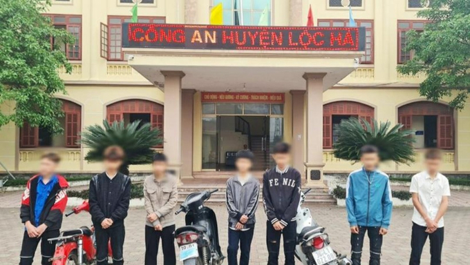Nhóm 'quái xế' có độ tuổi từ 13 - 14 tuổi