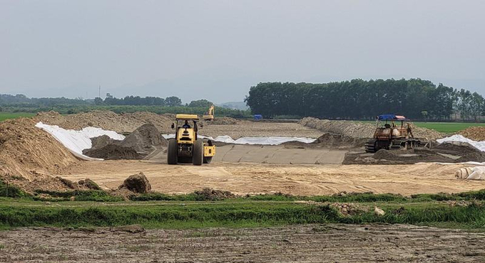 Các đơn vị thi công tập trung đẩy nhanh tiến độ xây dựng dự án cao tốc Bắc - Nam đoạn qua huyện Thạch Hà