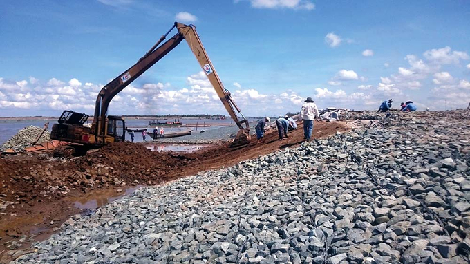 Dự án đầu tư xây dựng công trình luồng cho tàu biển lớn vào sông Hậu giai đoạn 2, được Bộ GTVT phê duyệt điều chỉnh dự án đầu tư tại Quyết định số 1319/QĐ-BGTVT ngày 16/7/2021 với tổng mức đầu tư giai đoạn 2 là 2.596,17 tỷ đồng