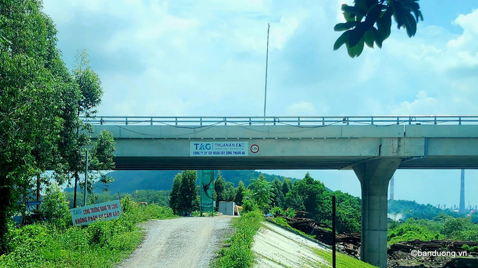 Dự án cầu Đồng Việt là công trình trọng điểm của tỉnh Bắc Giang với tổng mức đầu tư gần 1.500 tỷ đồng. Thi công chính cho dự án là liên danh Công ty cổ phần tập đoàn xây dựng Thuận An (Tập đoàn Thuận An) - Công ty TNHH Thương mại và Xây dựng Trung Chính - Công ty cổ phần Đầu tư xây dựng và XNK 168 Việt Nam