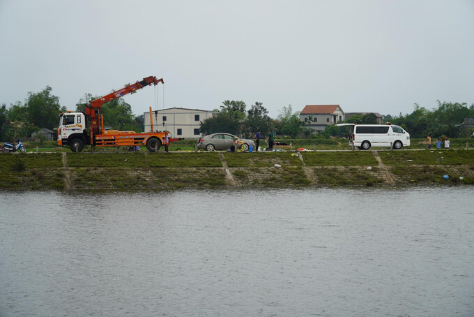 Khu vực phát hiện thi thể người đàn ông bên trong chiếc xe ô tô