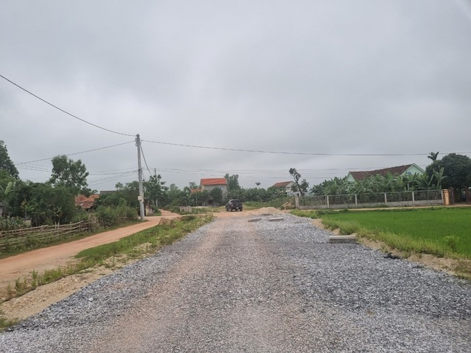 Đoạn đường chưa giải phóng được mặt bằng.