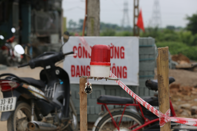 Hệ thống đèn chớp đỏ đã được bố trí