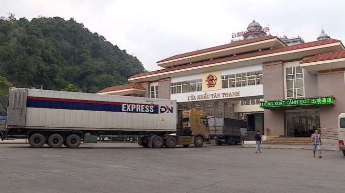 Hiện, Cửa khẩu Quốc tế Hữu Nghị, Cửa khẩu Quốc tế Ga đường sắt Đồng Đăng, Cửa khẩu Chi Ma và Cửa khẩu Tân Thanh đang tích cực hoạt động thông quan hàng hóa xuất nhập khẩu