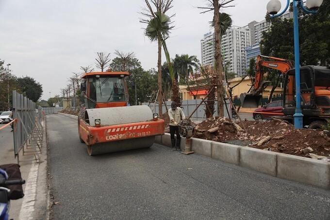 Điều chỉnh dải phân cách, mở rộng lòng đường Hoàng Quốc Việt