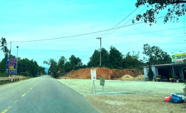 Cần xử nghiêm việc đấu nối trái phép vào quốc lộ