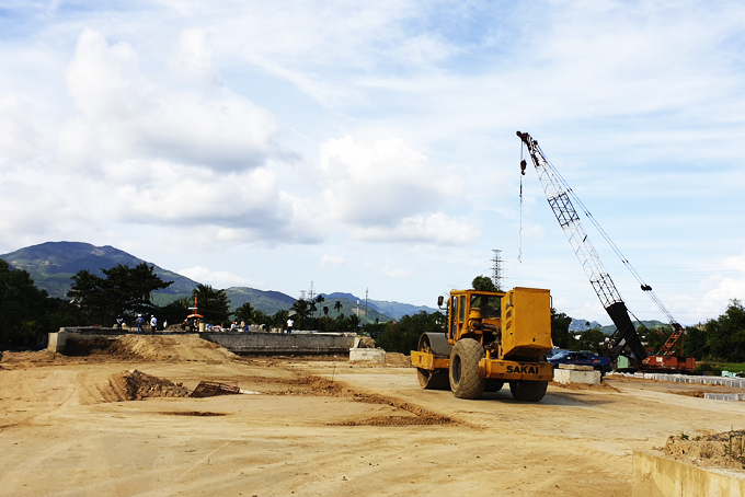 Khó khăn lớn nhất của Dự án đường D30 là công tác giải phóng mặt bằng