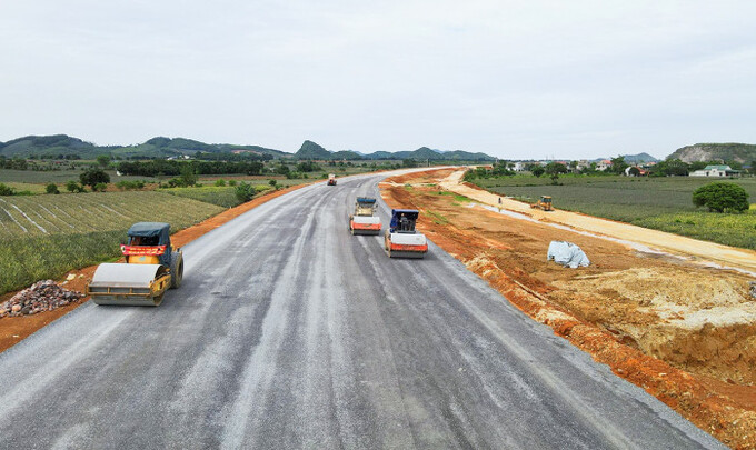 Đối với phát sinh hư hỏng (nếu có) các tuyến đường địa phương được sử dụng phục vụ thi công Dự án, Bộ GTVT sẽ chỉ đạo chủ đầu tư và các đơn vị liên quan thực hiện việc kiểm tra, kịp thời phát hiện, sửa chữa