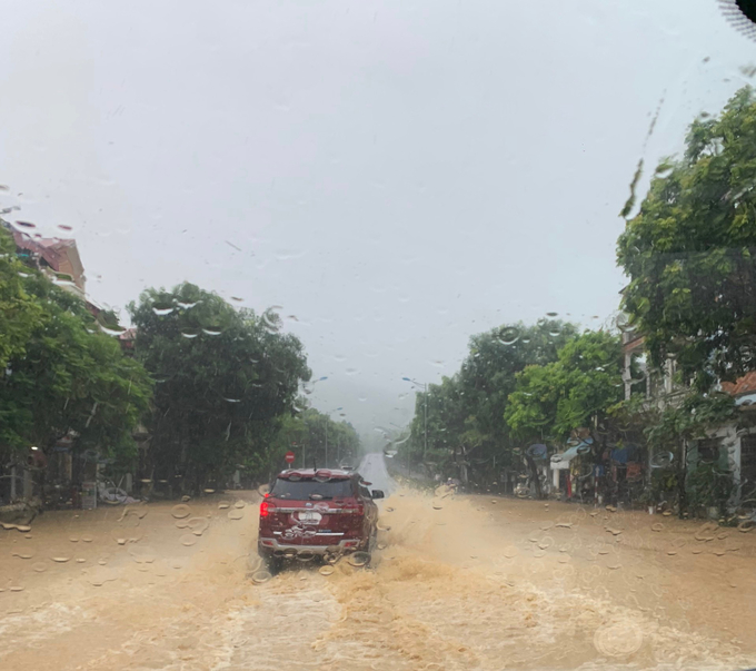 Ngập úng trên QL.4E