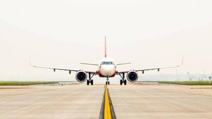 Bộ ủng hộ tỉnh Sơn La có thể đầu tư sân bay chuyên dùng để phát triển du lịch, sau khi thống nhất với Bộ Quốc phòng, đồng thời chủ trì kêu gọi các nguồn lực để đầu tư