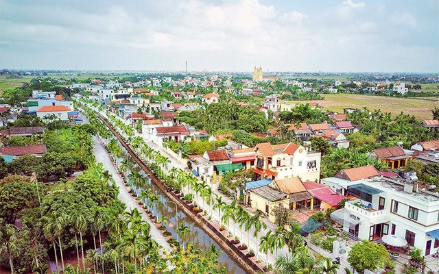 Nghiên cứu và đề xuất các mẫu kiến trúc nhà ở vùng nông thôn, trong đó tập trung vào các mẫu nhà có quy mô vừa và nhỏ