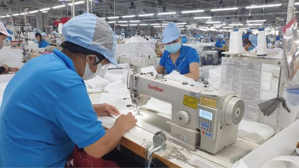 KCN góp phần giải quyết việc làm tại địa phương. Ảnh Internet