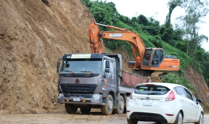 Lực lượng chức năng tích cực khắc phục sự cố