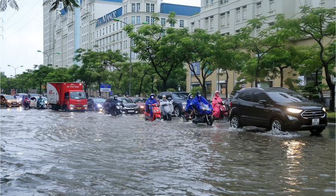 Hà Nội ngập nặng vào sáng nay