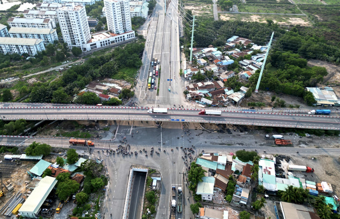Dự án nút giao Mỹ Thủy được tái khởi động, khi hoàn thành sẽ giúp giảm kẹt xe cửa ngõ phía Đông TP.HCM, đặc biệt là khu vực ra vào cảng Cát Lái - cảng lớn nhất nước