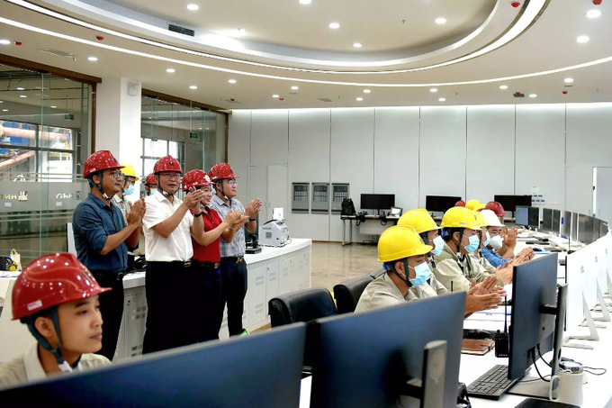 Phòng điều khiển trung tâm của Nhà máy điện rác Sóc Sơn .Ảnh: T.N