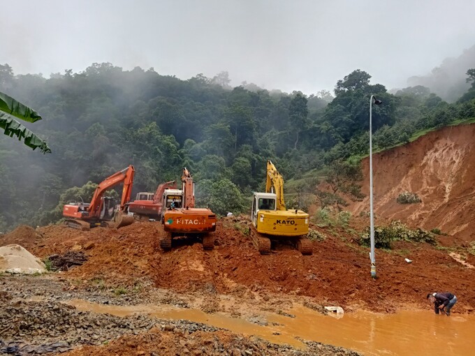 Hiện trường vụ sạt lở khiến 4 người không qua khỏi