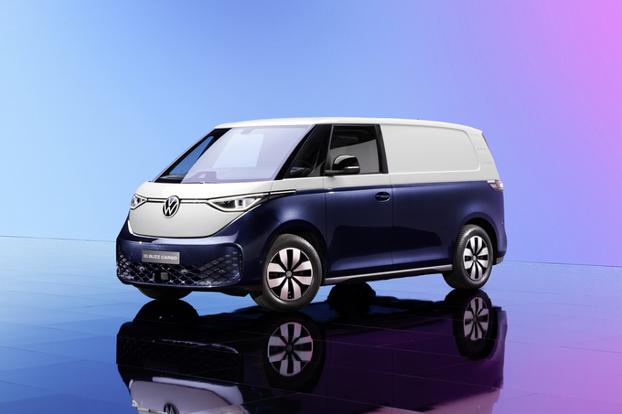 Volkswagen ID.Buzz có tốc độ giới hạn điện tử ở mức 145km/h. Ảnh VW