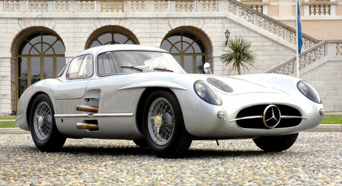 1955-Mercedes-300-SL-Gullwing