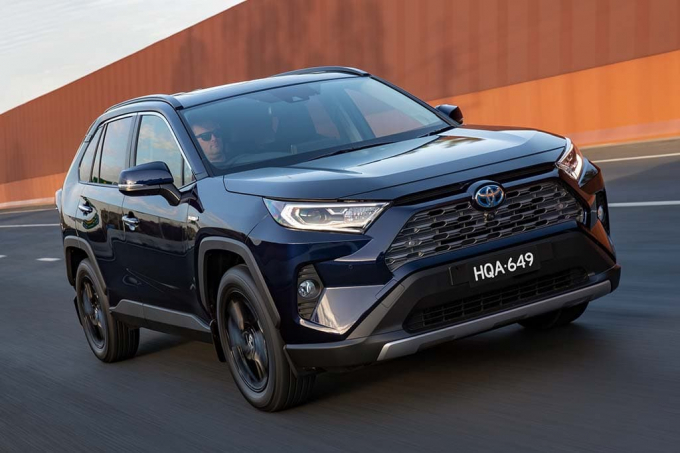 Toyota RAV4 sẽ được nâng cấp toàn diện đặc biệt với những công nghệ mới vào cuối 2022 | Ảnh: Carsales