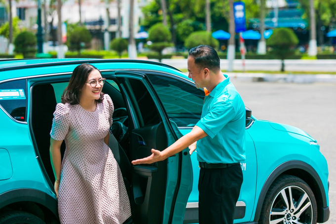 Taxi Xanh SM có giá mở cửa cho 0,5 km đầu tiên là 10.000 đồng đối với xe VF 5 Plus