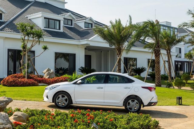 hyundai-accent-1