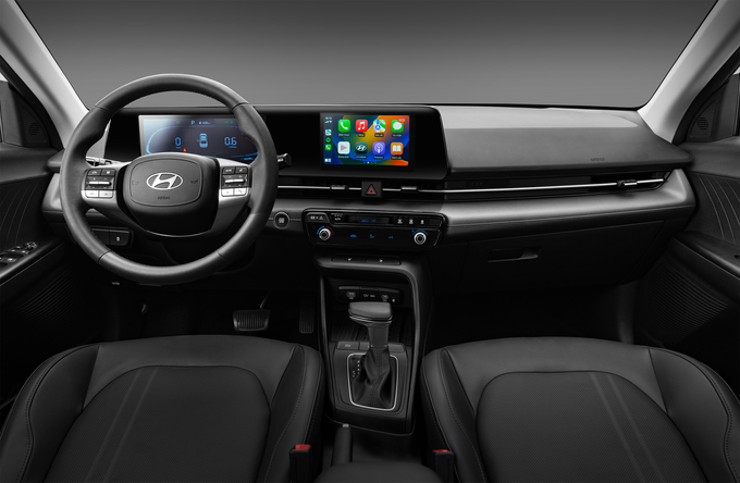 Nội thất của Accent mang phong cách tương tự như người anh em Elantra