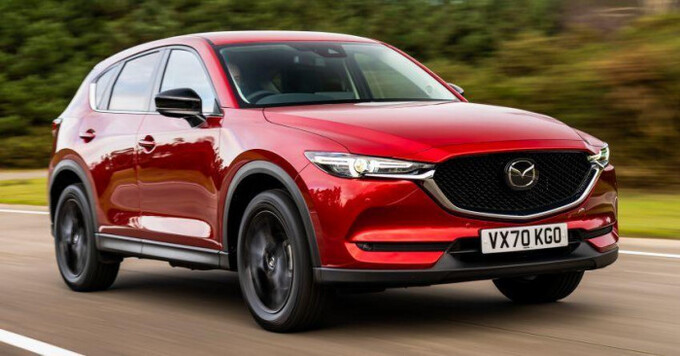 Cùng Mazda CX-8, CX-5 cũng là dòng crossover được hưởng ưu đãi với khoảng 20 triệu đồng tại đại lý và giảm 50% lệ phí trước bạ. Ảnh Mazda